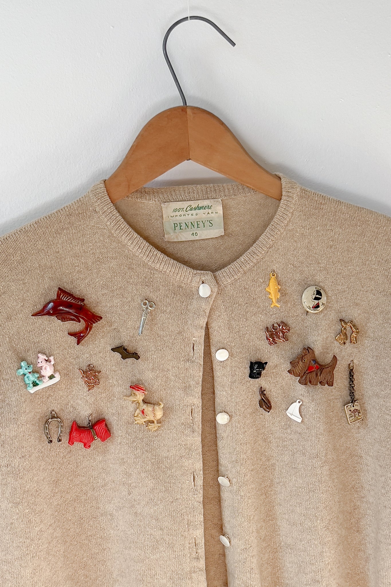 40s Novelty Charm Cardigan