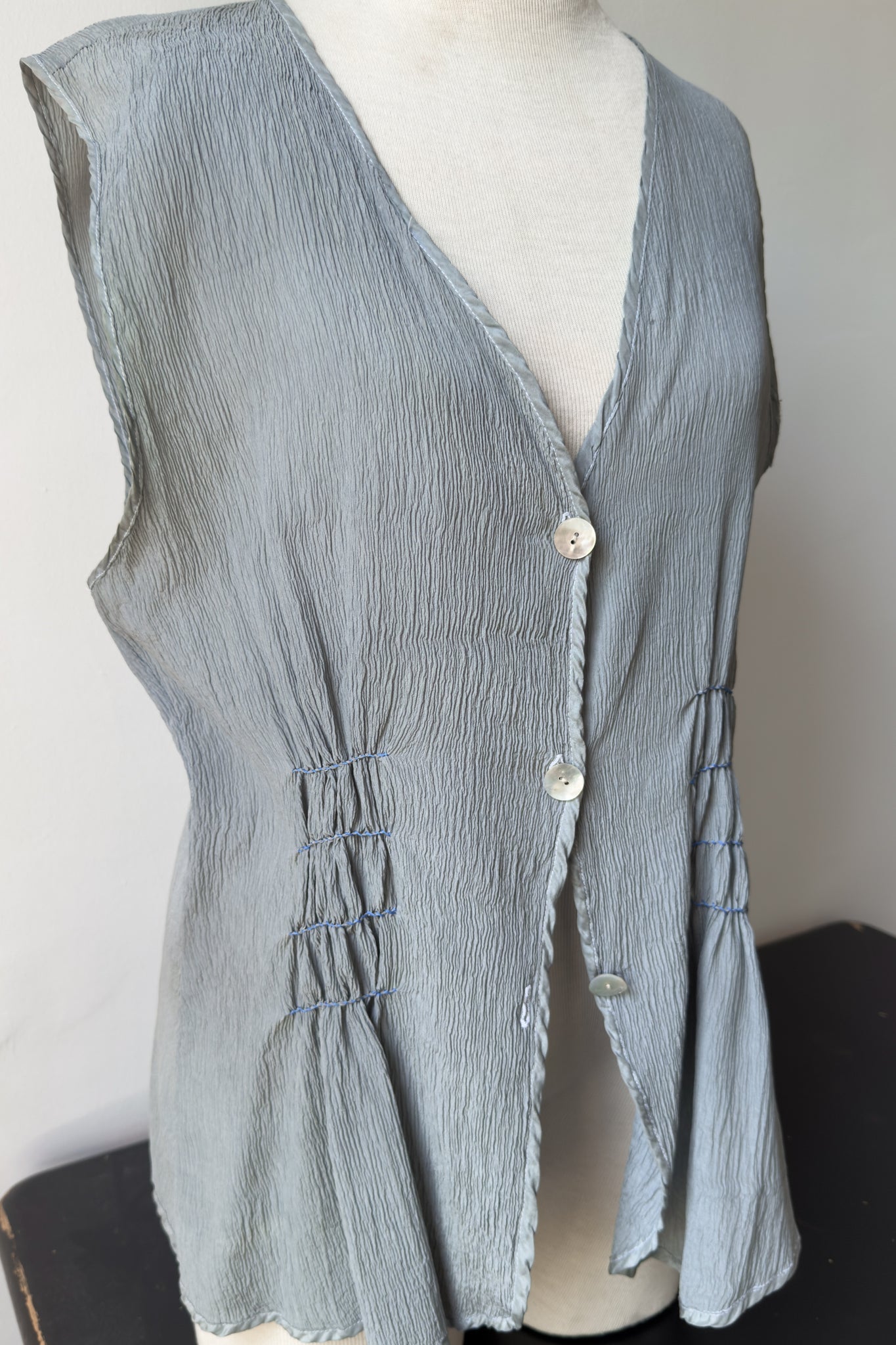 EDIT Silk Gauze Smocked Vest
