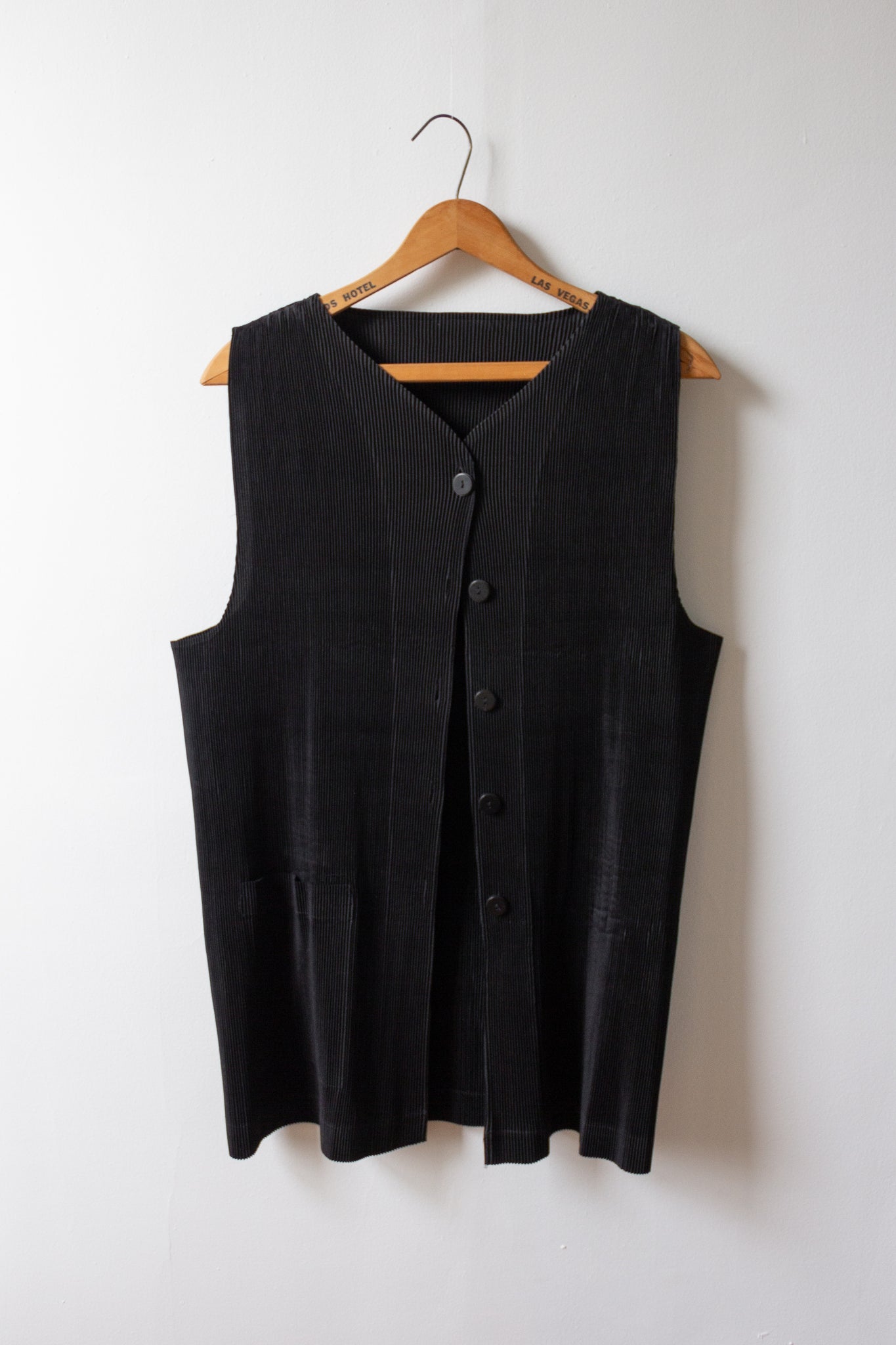 Plissé Pleat Pocket Vest